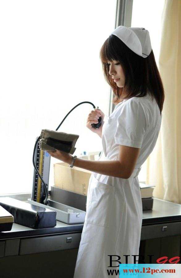 护士站里的美好身影哦-【10P】