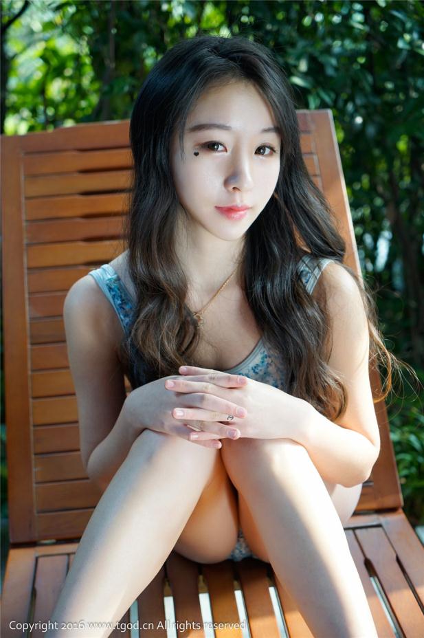 可爱纯情小美女户外之旅【16P】