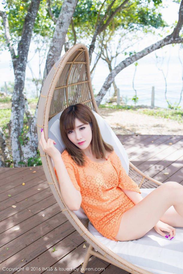 90后美眉娇媚多情【10P】