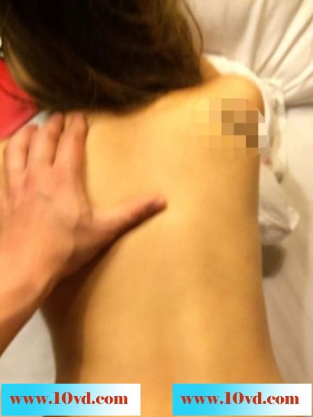 漂亮极品高铁乘务员叫声很骚性欲超强