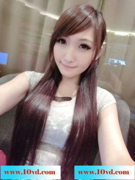 清纯90后极品妹妹大咪咪爱自拍(无露点)