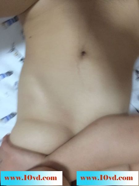 情人的极品馒头逼，一夹就要射