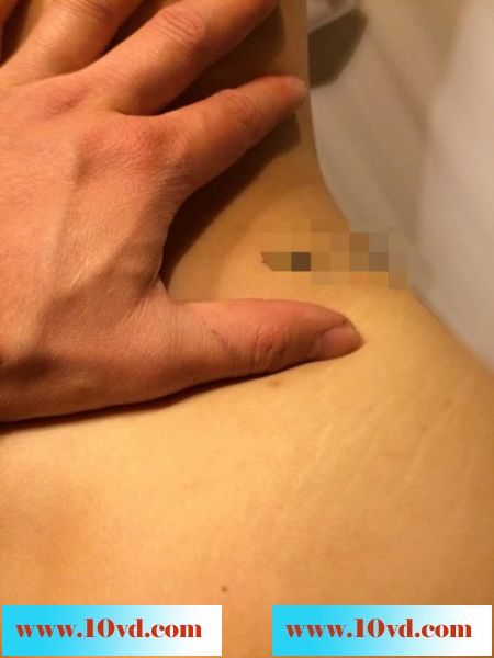情致来临然后把房东阿姨的妹妹都给操了