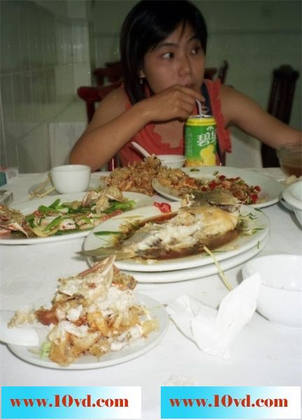 人妻约炮缆车景区，享受威猛男各种高难度伺候