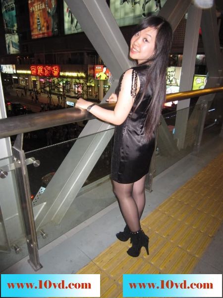 上海复旦大学校花痣奶妹，出名就是为卖一个贵