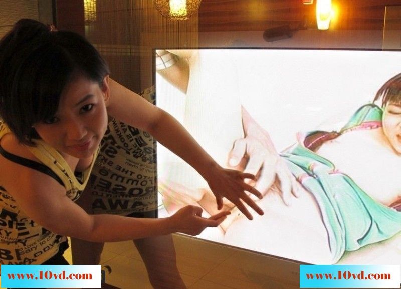 上海某校花被富二代包养后曝光各种性爱照片