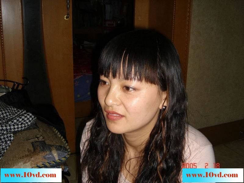 十年啊……她的小孩我估计也上初中了吧，真怀