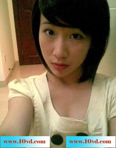 四川大学的注意啦！看看外语系系花给我舔鸡吧