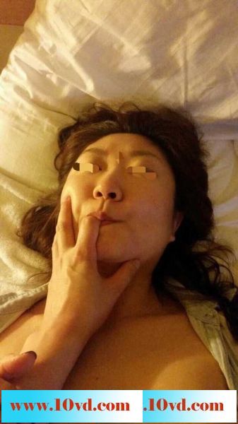 武汉找的一个良家她说偷情的感觉好棒