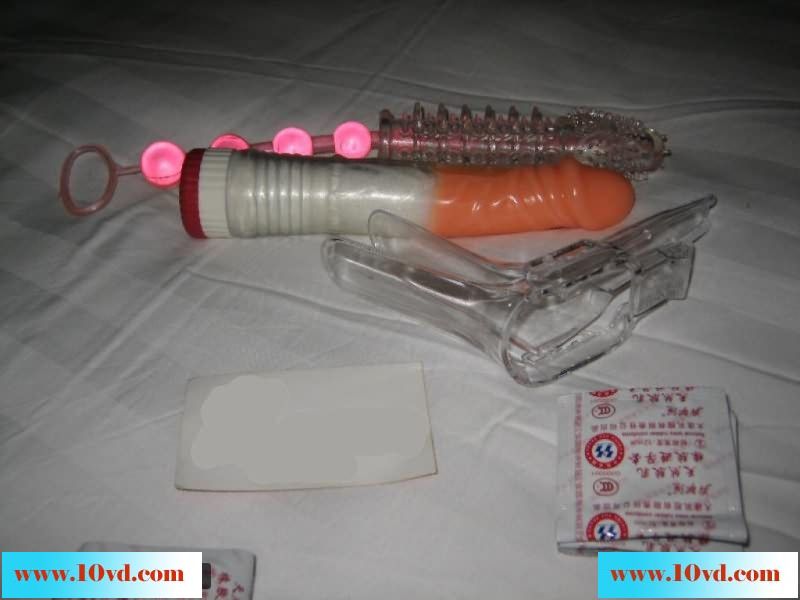 性爱高潮兵器谱并列第一的七龙珠和狼牙套