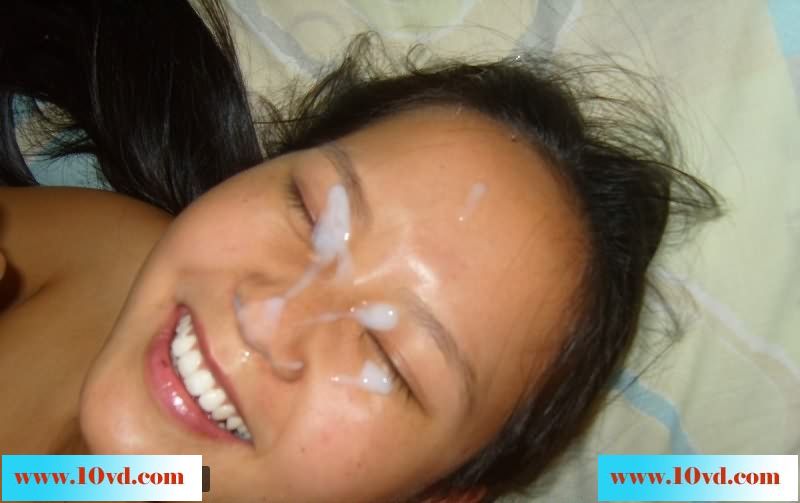 研究生的美女特别渴望性爱，要我内射，颜射，