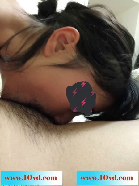 一块德芙，一朵鲜花聊来的女友，服务真好