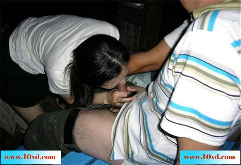 一女敌10男，公园素颜口爆露脸
