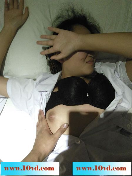 医院的胖护士妹妹宿舍偷情分外激情