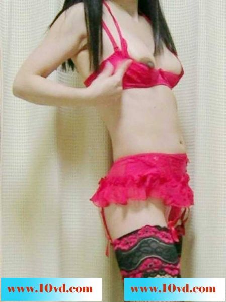 淫女人妻性感内衣和吊带丝袜自拍