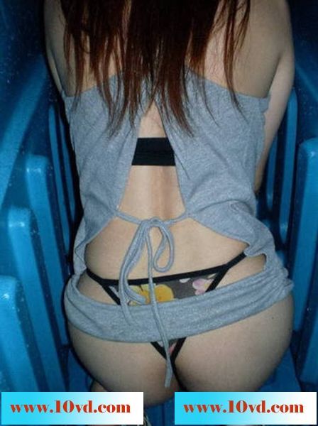 有钱就能让一个女人对你彻底沦陷，包养的大学