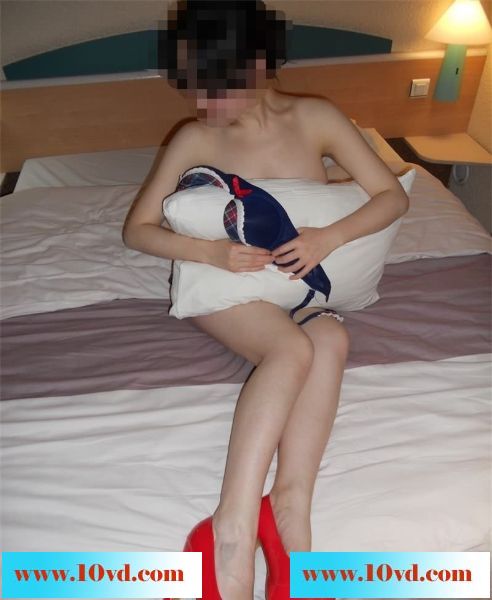 有这样的极品嫩嫩的人妻我也满足了