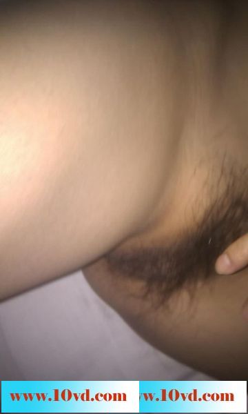 与良家少妇宾馆偷情，她说很久没有做了，下面