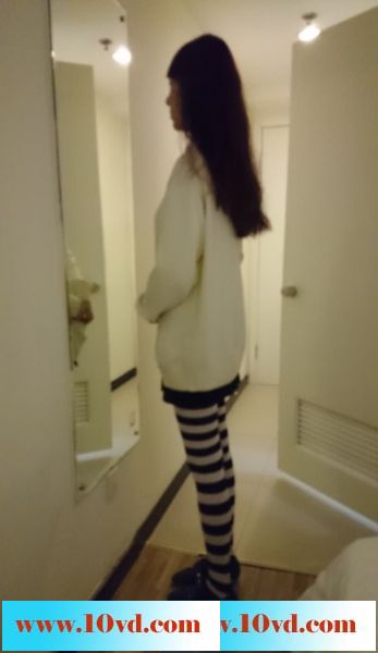 与90后清纯妹妹开房照