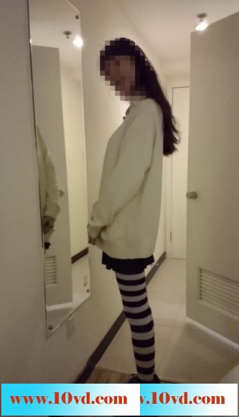与90后清纯妹妹开房照
