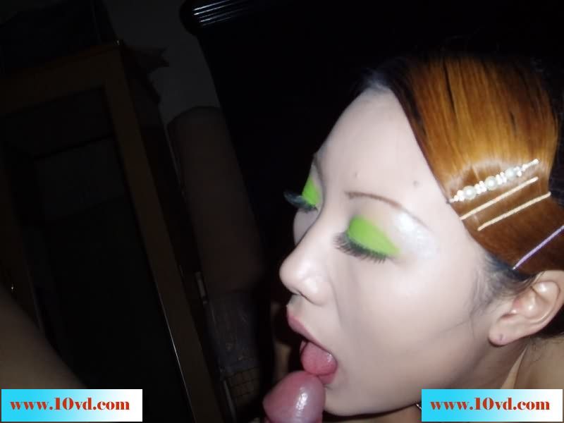 在工地上的日子苦也要找个鸡婆来满足自己吧，