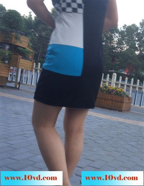 早上跟拍上班的极品妇女