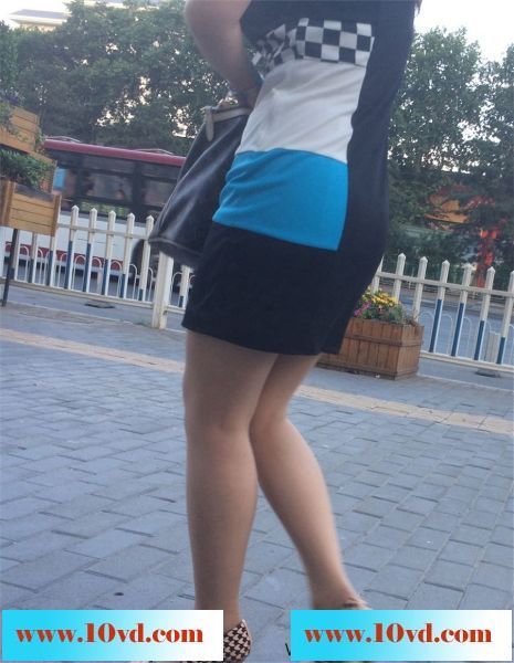 早上跟拍上班的极品妇女