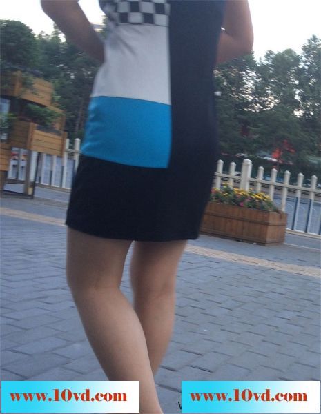 早上跟拍上班的极品妇女