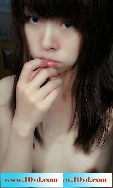 咋们专业里年龄最小的一个妹子，很嫩，被我操