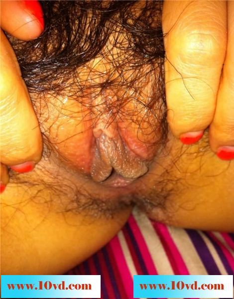 找了一个风骚点的女优，也换了个像素高点一点