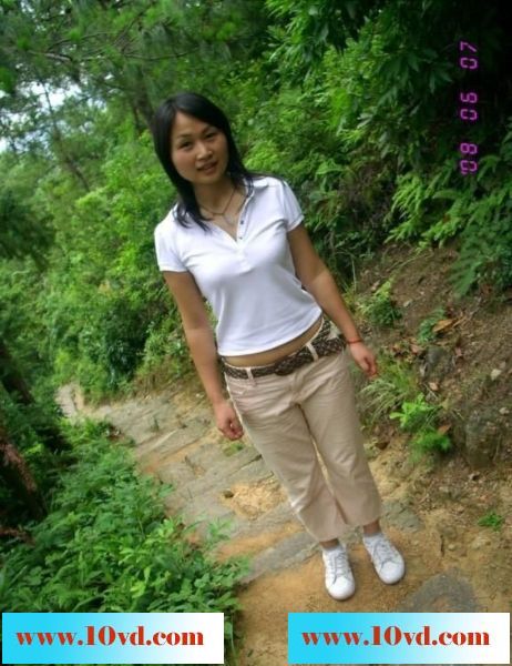 浙江嘉兴的一对夫妻不雅照遭网友曝出