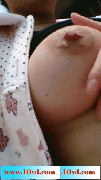真是所有的营养都给了那一对乳房了