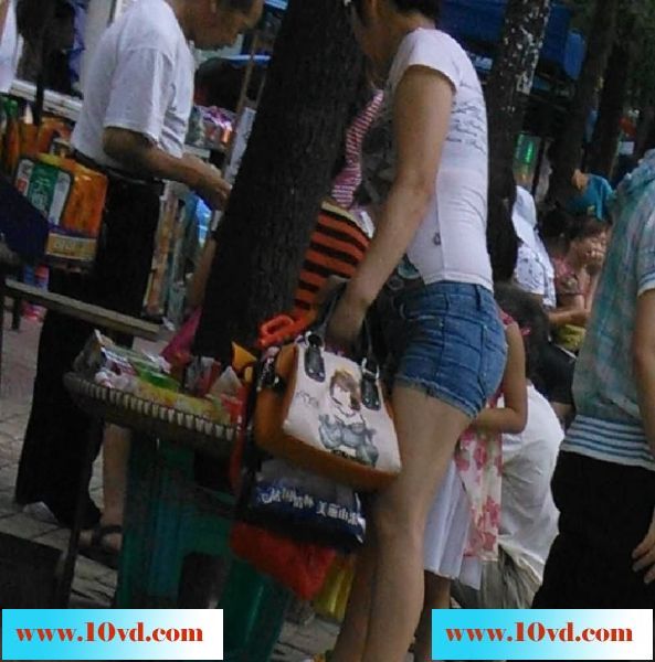 正面拍摄各种美女前后，狼友们有福了