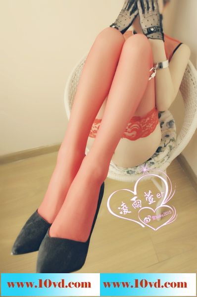 只属于我一个人的极品女炮灰花了很多钱的