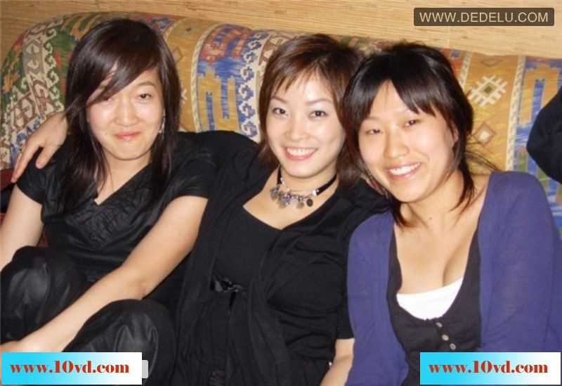 中国靓女嫁给老外当天洞房激情自拍