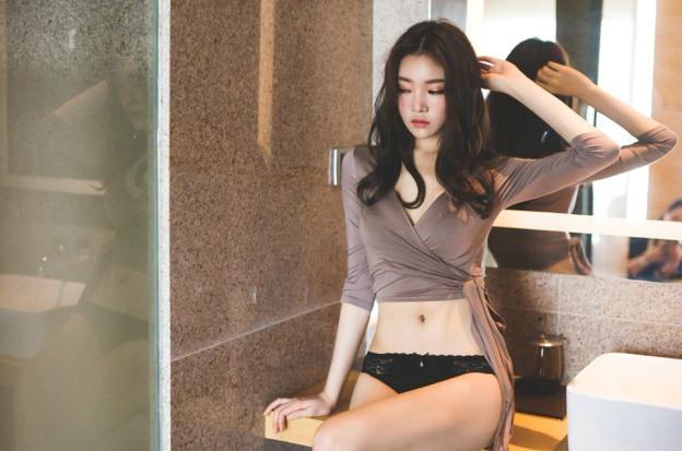 天资国色性感妖娆女子【10P】