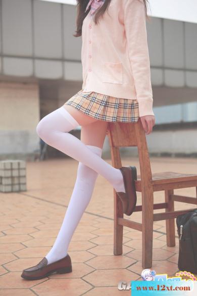 学生妹和她的皮书包&nbsp;&nbsp;2-【30P】