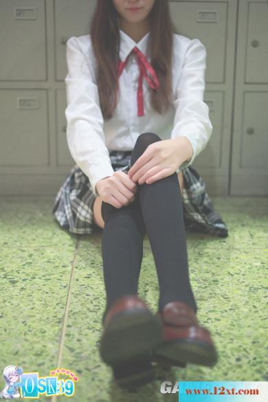 学生妹和她的皮书包-【30P】