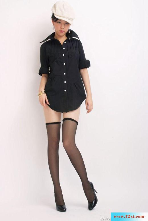 制服美人不只有一面哦-【18P】