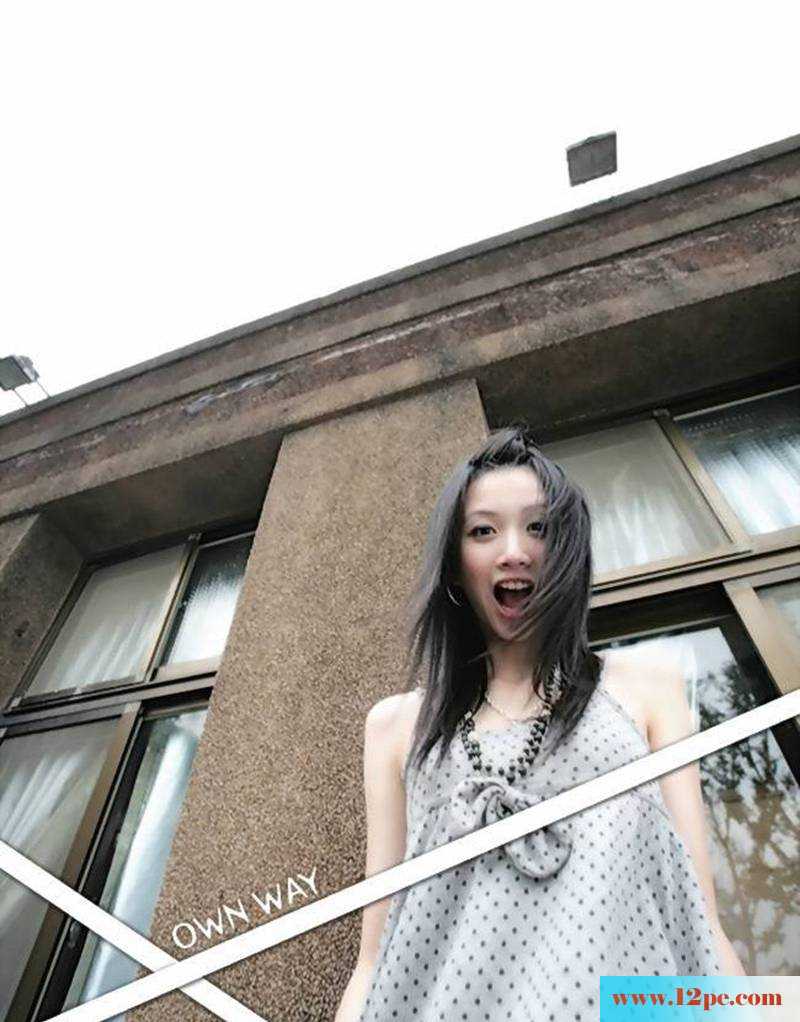 美腿靓妹的白嫩晶莹的皮肤(11P)