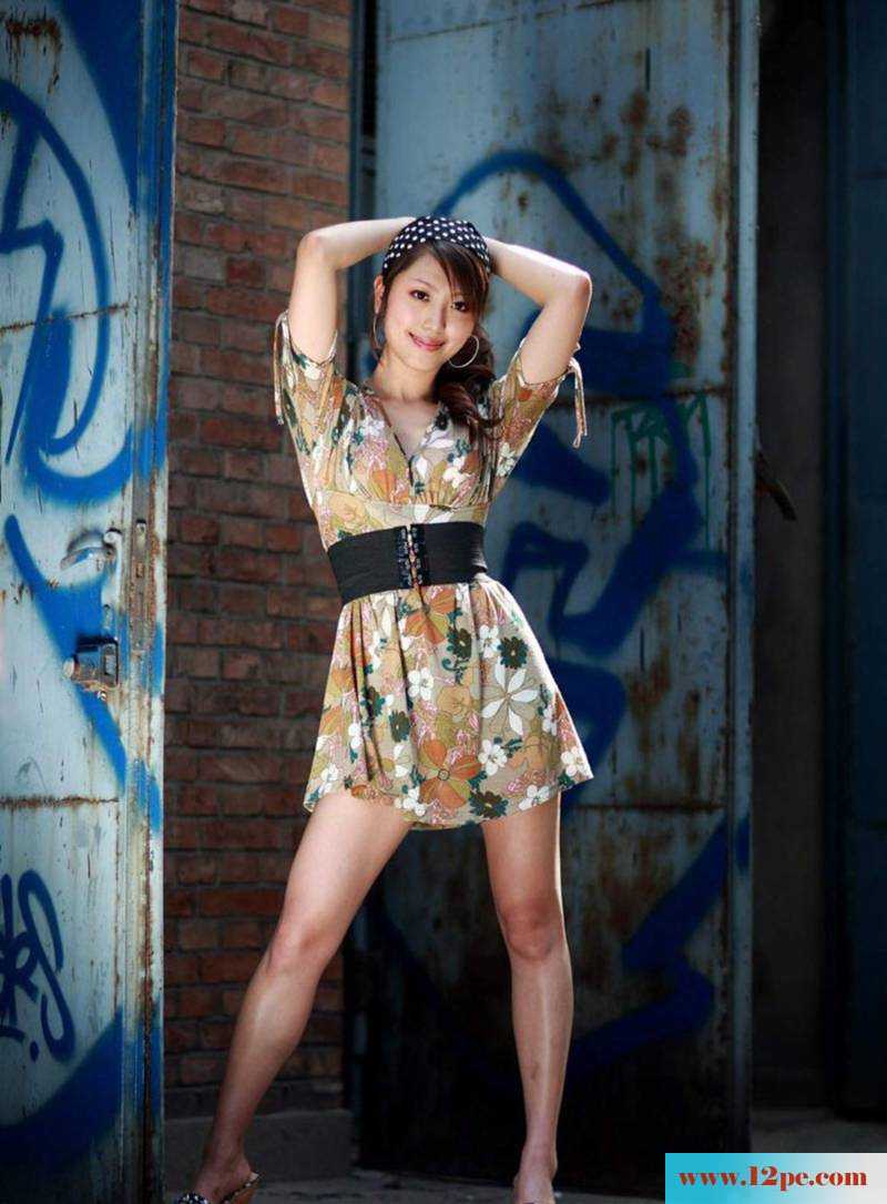 清新美女的时髦指数飙升(12P)