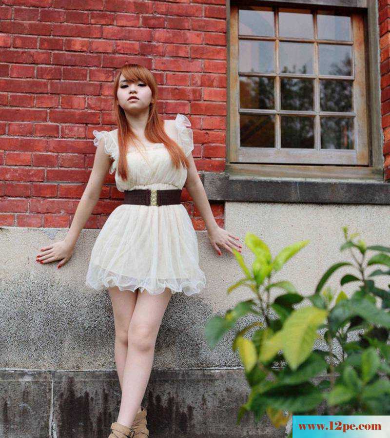 糖果丝袜美腿短裙小美女郑羽婷(12P)