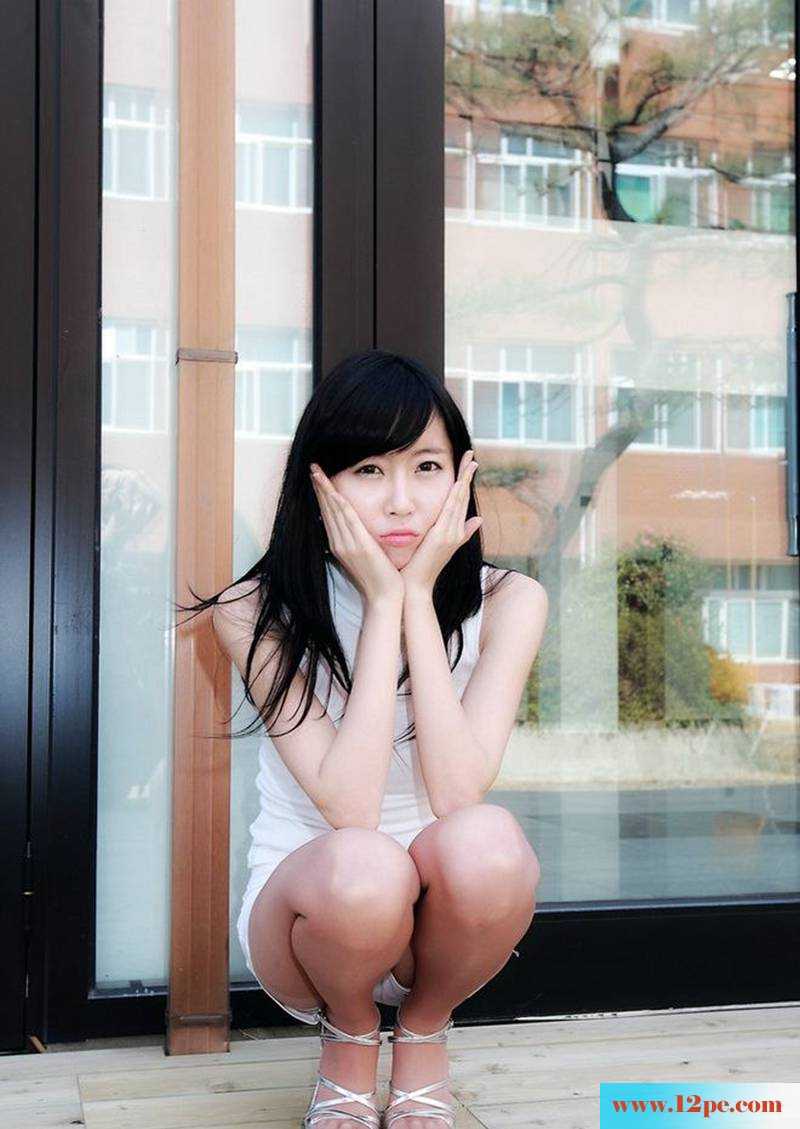 小美美长腿细腰好诱人(11P)