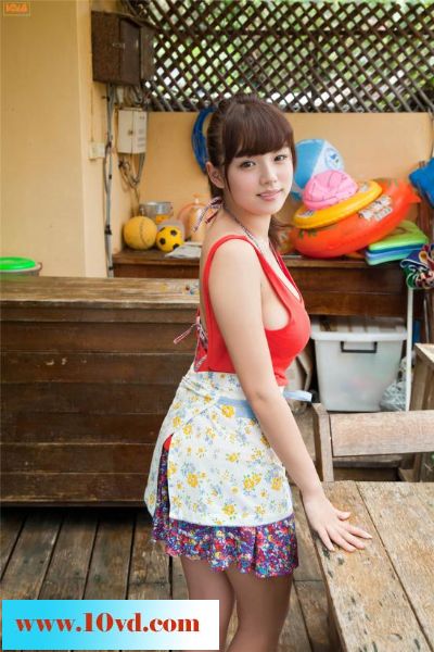 童颜小胖墩MM魔鬼般超丰满身材【10P】