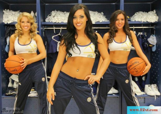 NBA拉拉队的美人风情-不愧是千挑万选出来的【