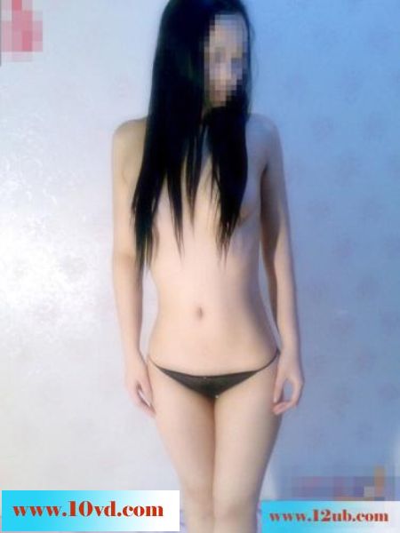 宝宝性感的身体，胸部饱满身材高挑-(16P)