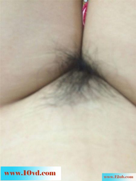 白嫩可人的大四女友羞答答，手势验证(17P)