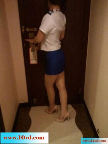 包夜玩空姐全套服务这钱花得值(16P)