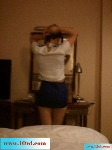 包夜玩空姐全套服务这钱花得值(16P)