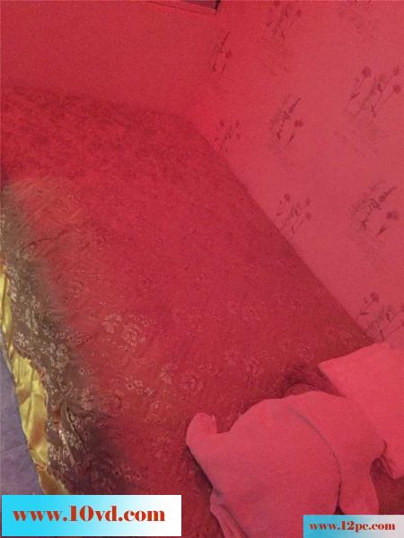 下班后躲着老婆去桑拿房享受莞式服务(17P)